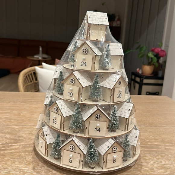 Hobby Lobby advent calendar house village rotating light up DIY wood - Picture 8 of 9